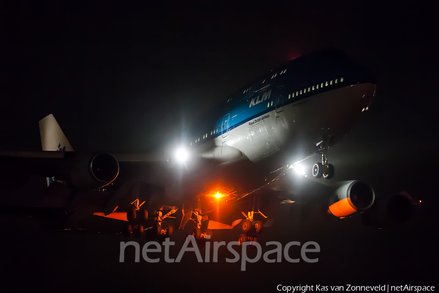 KLM - Royal Dutch Airlines Boeing 747-406 (PH-BFB) | Photo 209473