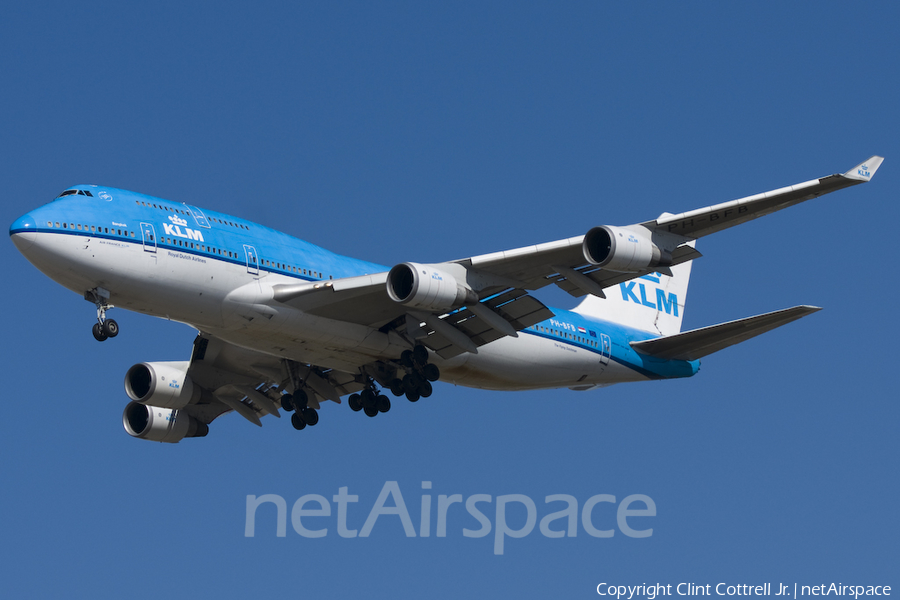 KLM - Royal Dutch Airlines Boeing 747-406 (PH-BFB) | Photo 39658