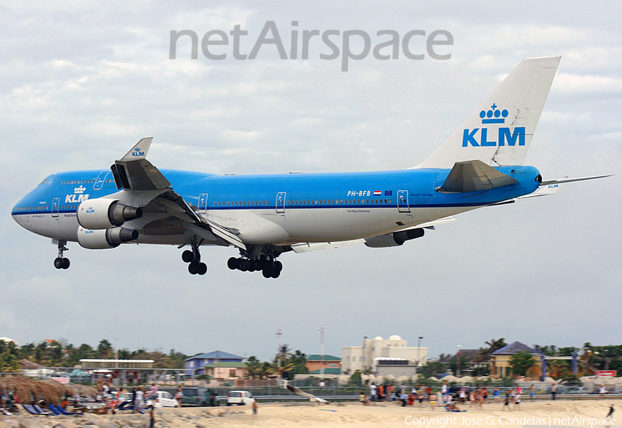 KLM - Royal Dutch Airlines Boeing 747-406 (PH-BFB) | Photo 77291