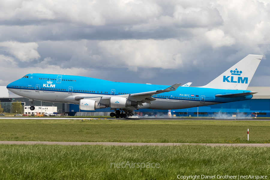 KLM - Royal Dutch Airlines Boeing 747-406(M) (PH-BFC) | Photo 116138