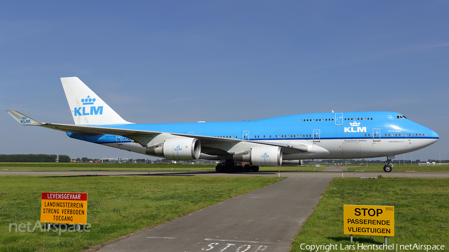 KLM - Royal Dutch Airlines Boeing 747-406(M) (PH-BFC) | Photo 123012