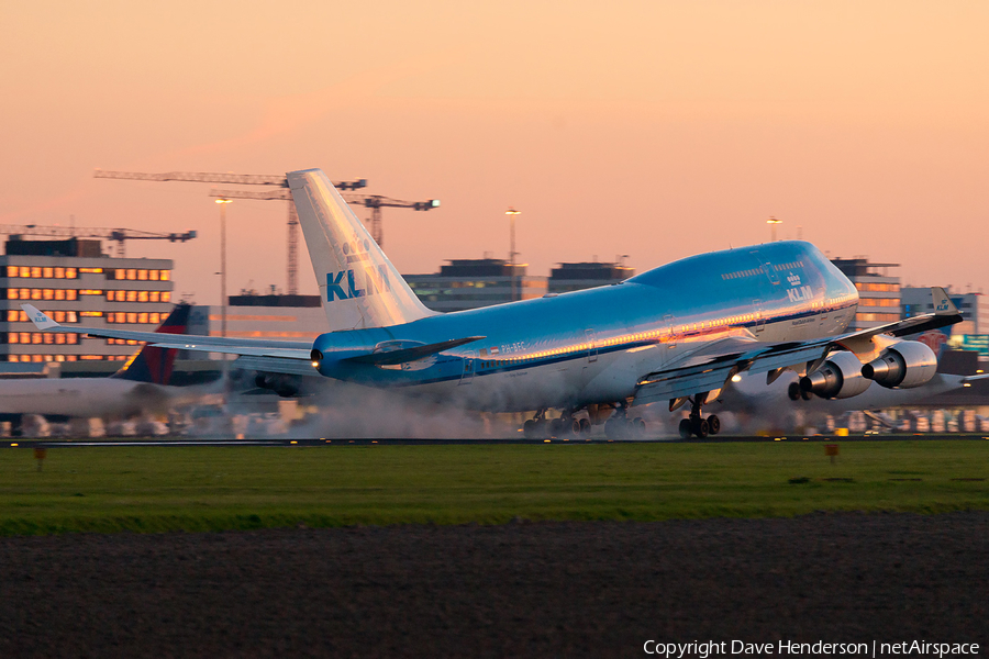 KLM - Royal Dutch Airlines Boeing 747-406(M) (PH-BFC) | Photo 32514