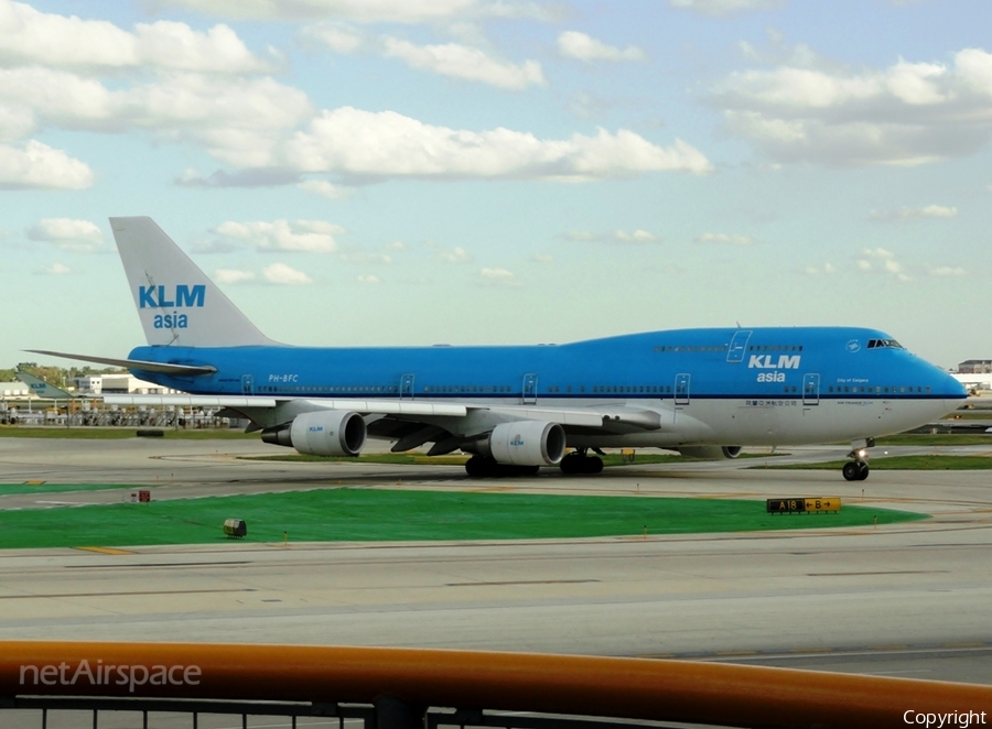 KLM - Royal Dutch Airlines Boeing 747-406(M) (PH-BFC) | Photo 76897