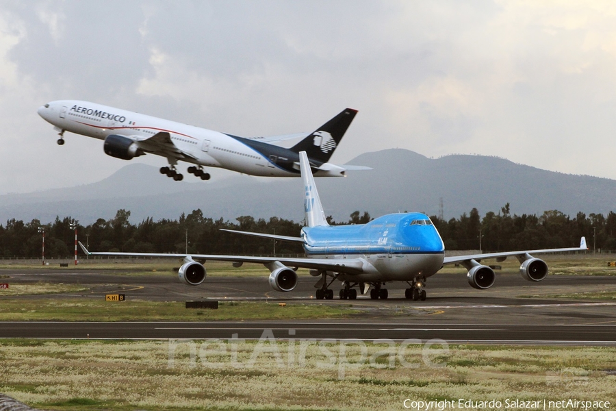 KLM - Royal Dutch Airlines Boeing 747-406(M) (PH-BFD) | Photo 168848