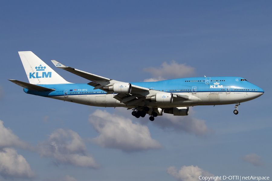 KLM - Royal Dutch Airlines Boeing 747-406 (PH-BFG) | Photo 404395