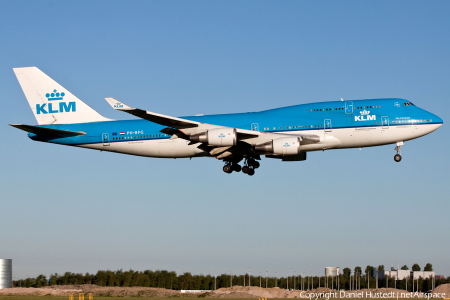 KLM - Royal Dutch Airlines Boeing 747-406 (PH-BFG) | Photo 479796