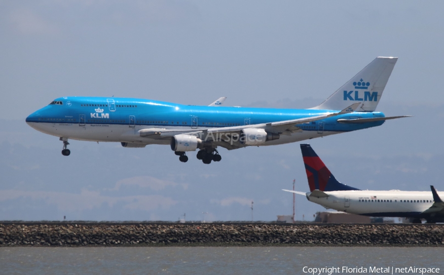 KLM - Royal Dutch Airlines Boeing 747-406 (PH-BFG) | Photo 311550