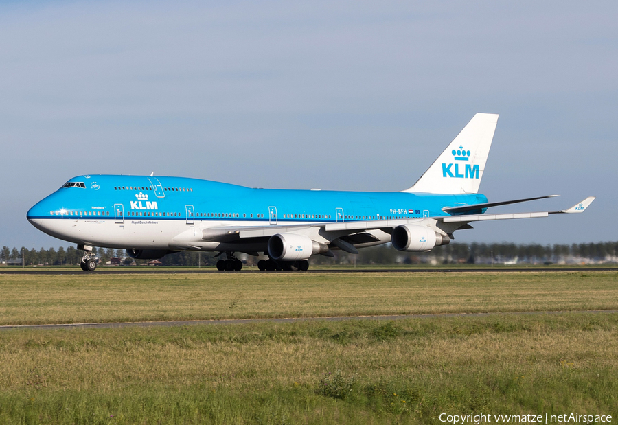 KLM - Royal Dutch Airlines Boeing 747-406(M) (PH-BFH) | Photo 427173