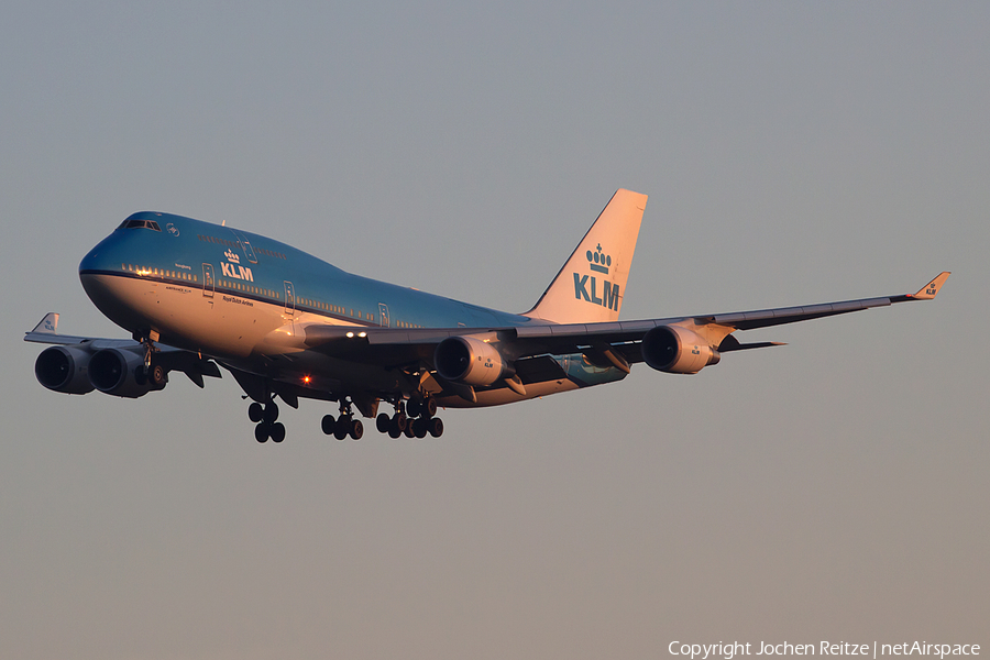KLM - Royal Dutch Airlines Boeing 747-406(M) (PH-BFH) | Photo 82109