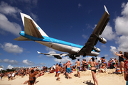 KLM - Royal Dutch Airlines Boeing 747-406(M) (PH-BFH) at  Philipsburg - Princess Juliana International, Netherland Antilles
