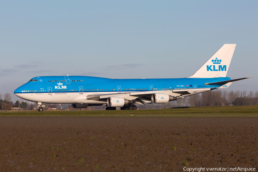 KLM - Royal Dutch Airlines Boeing 747-406(M) (PH-BFI) | Photo 96749