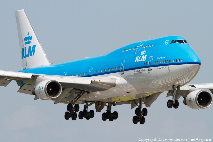 KLM - Royal Dutch Airlines Boeing 747-406(M) (PH-BFK) | Photo 12297