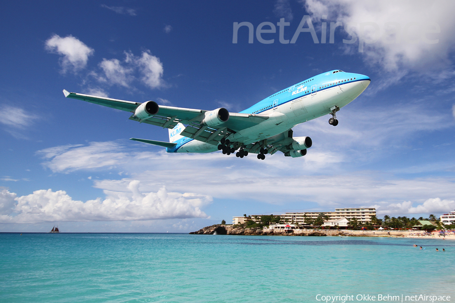 KLM - Royal Dutch Airlines Boeing 747-406 (PH-BFL) | Photo 74653