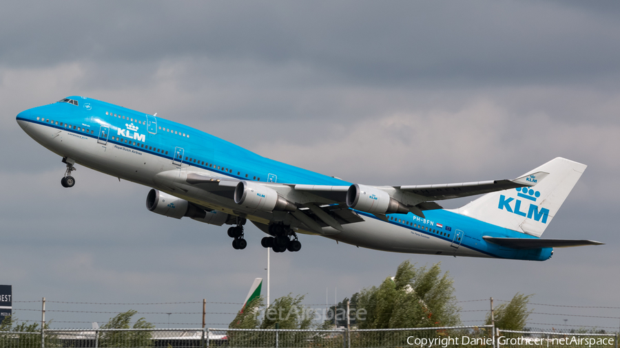 KLM - Royal Dutch Airlines Boeing 747-406 (PH-BFN) | Photo 135984