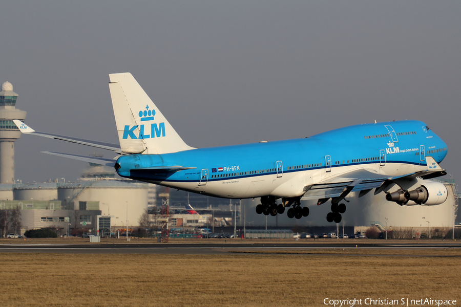 KLM - Royal Dutch Airlines Boeing 747-406 (PH-BFN) | Photo 225213