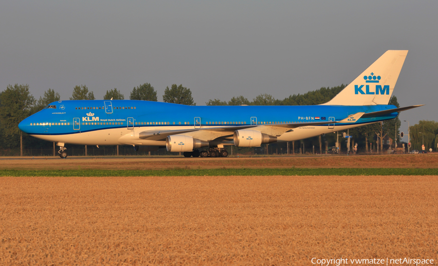 KLM - Royal Dutch Airlines Boeing 747-406 (PH-BFN) | Photo 424331