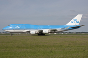 KLM - Royal Dutch Airlines Boeing 747-406(M) (PH-BFR) at  Amsterdam - Schiphol, Netherlands