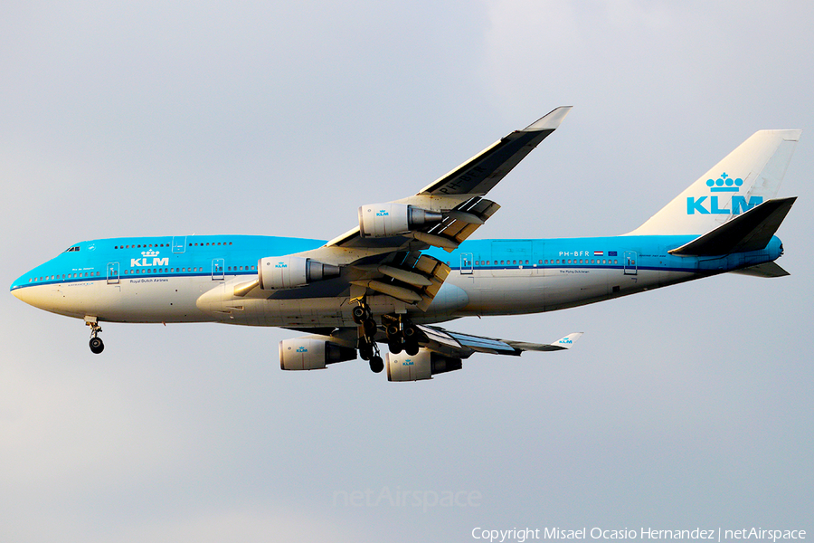 KLM - Royal Dutch Airlines Boeing 747-406(M) (PH-BFR) | Photo 224465