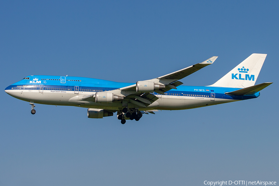 KLM - Royal Dutch Airlines Boeing 747-406(M) (PH-BFS) | Photo 304593