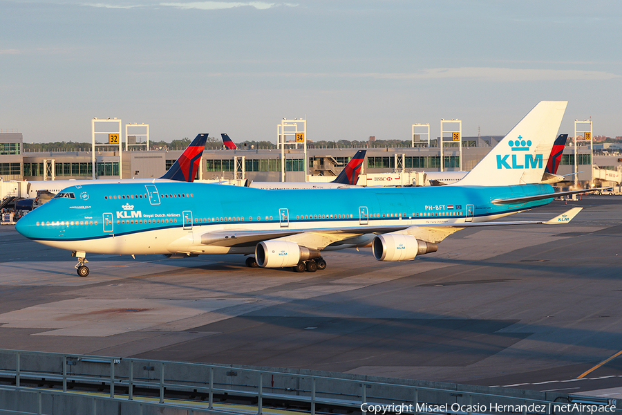 KLM - Royal Dutch Airlines Boeing 747-406(M) (PH-BFT) | Photo 164593