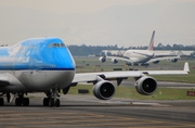 KLM - Royal Dutch Airlines Boeing 747-406(M) (PH-BFU) at  Mexico City - Lic. Benito Juarez International, Mexico