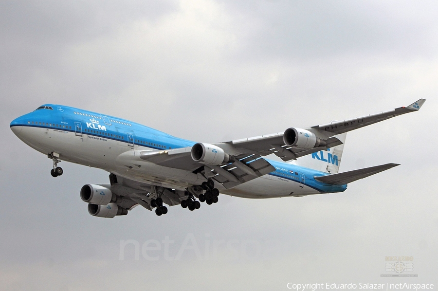 KLM - Royal Dutch Airlines Boeing 747-406(M) (PH-BFU) | Photo 446075