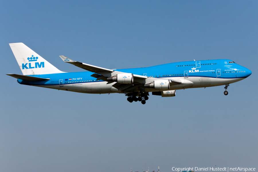 KLM - Royal Dutch Airlines Boeing 747-406(M) (PH-BFV) | Photo 492453