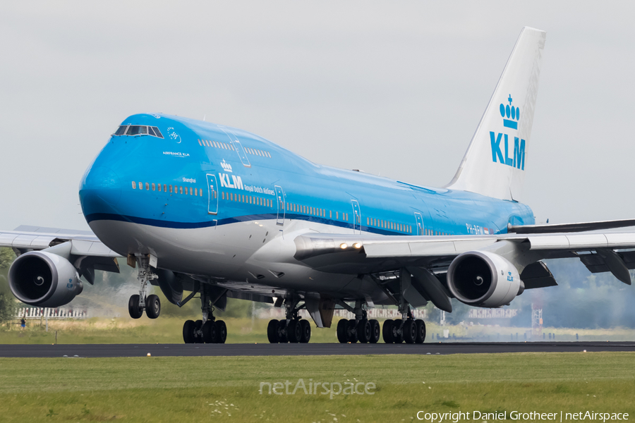 KLM - Royal Dutch Airlines Boeing 747-406(M) (PH-BFW) | Photo 135916