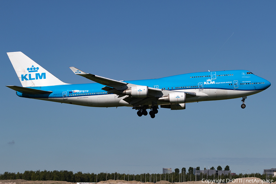 KLM - Royal Dutch Airlines Boeing 747-406(M) (PH-BFW) | Photo 165737