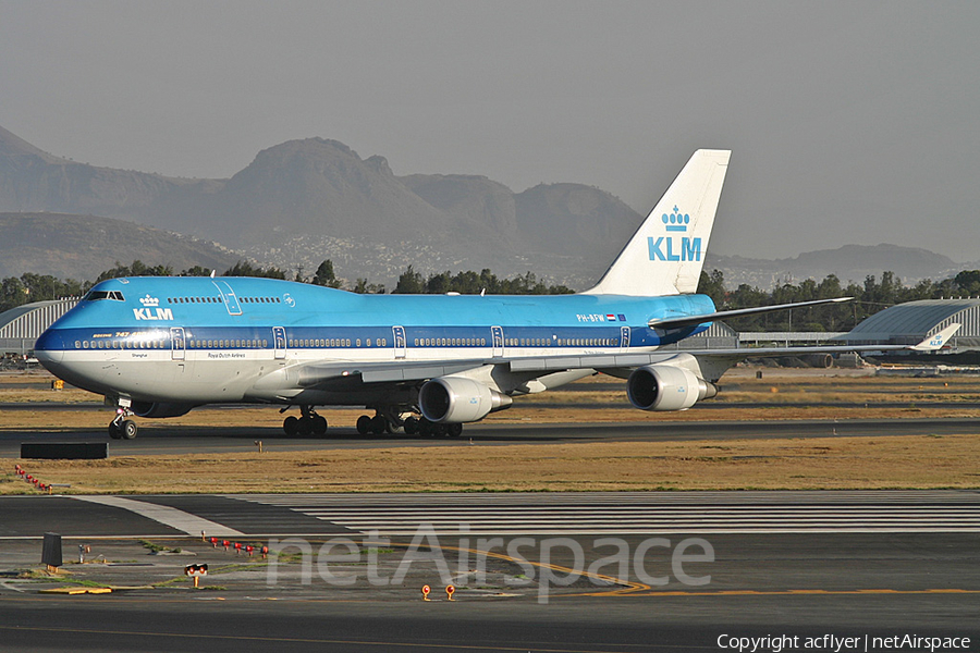 KLM - Royal Dutch Airlines Boeing 747-406(M) (PH-BFW) | Photo 196542