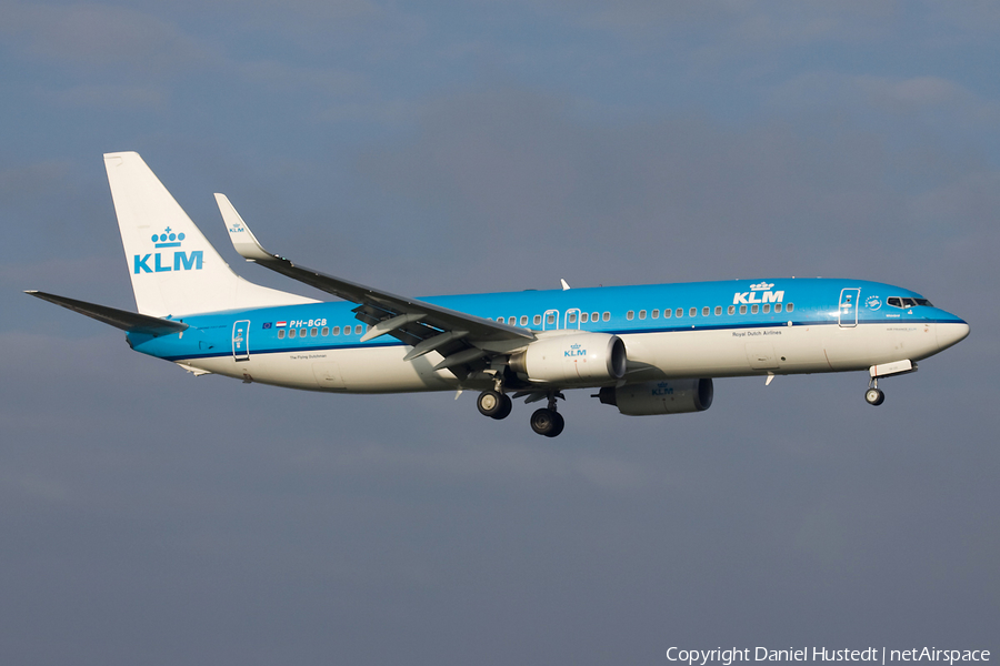 KLM - Royal Dutch Airlines Boeing 737-8K2 (PH-BGB) | Photo 543251