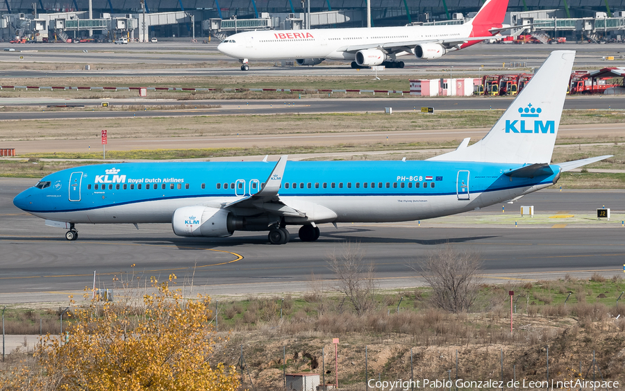 KLM - Royal Dutch Airlines Boeing 737-8K2 (PH-BGB) | Photo 338839