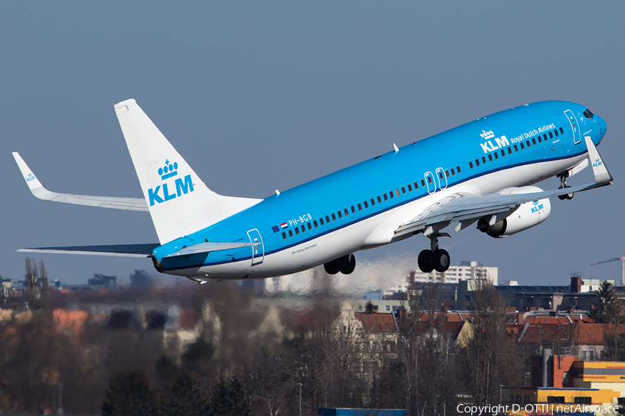 KLM - Royal Dutch Airlines Boeing 737-8K2 (PH-BGB) | Photo 231997
