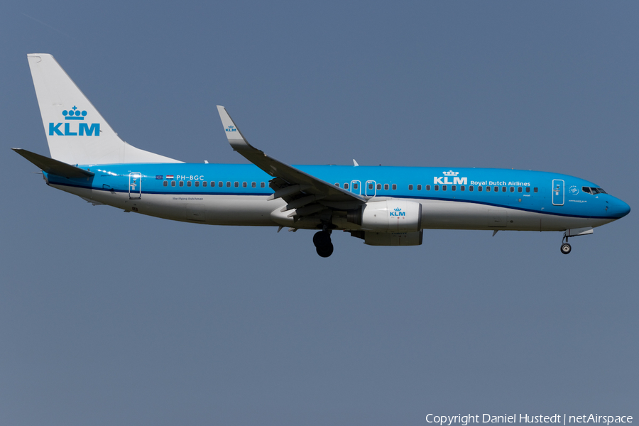 KLM - Royal Dutch Airlines Boeing 737-8K2 (PH-BGC) | Photo 426142