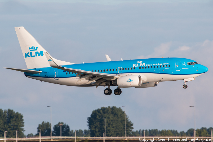 KLM - Royal Dutch Airlines Boeing 737-7K2 (PH-BGD) | Photo 184219