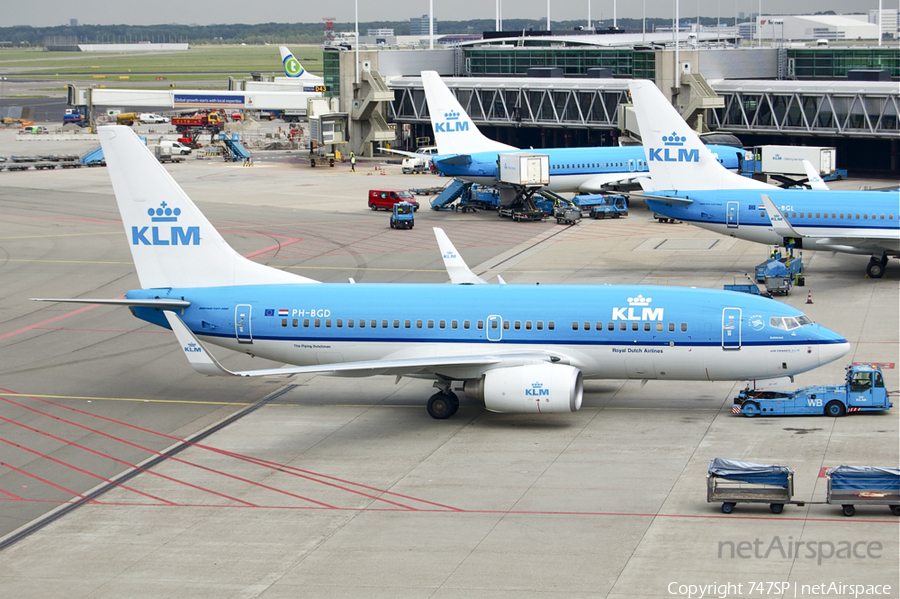 KLM - Royal Dutch Airlines Boeing 737-7K2 (PH-BGD) | Photo 35608