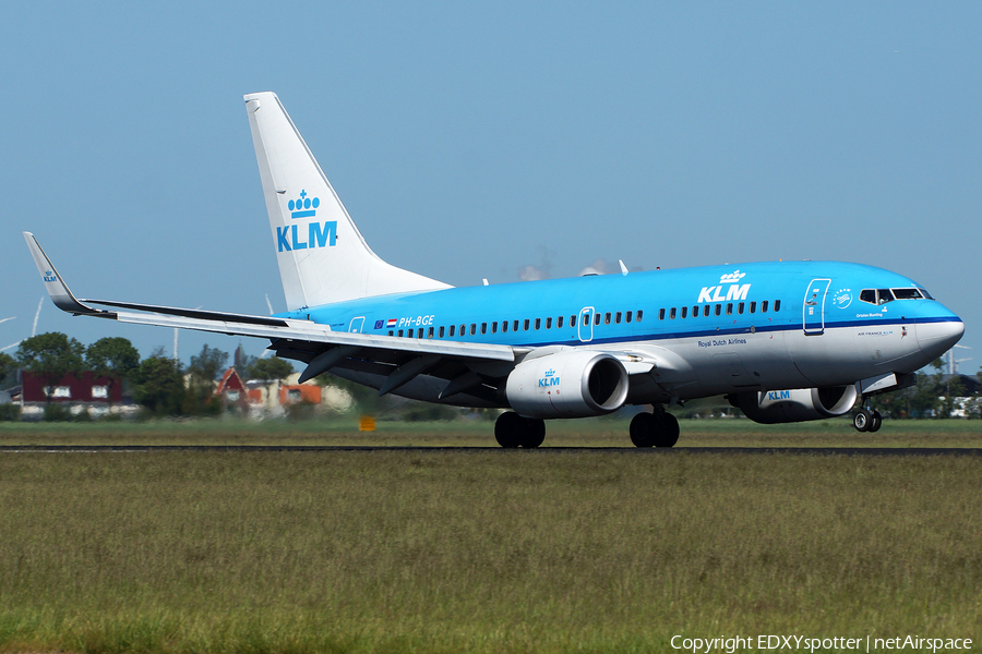 KLM - Royal Dutch Airlines Boeing 737-7K2 (PH-BGE) | Photo 291507