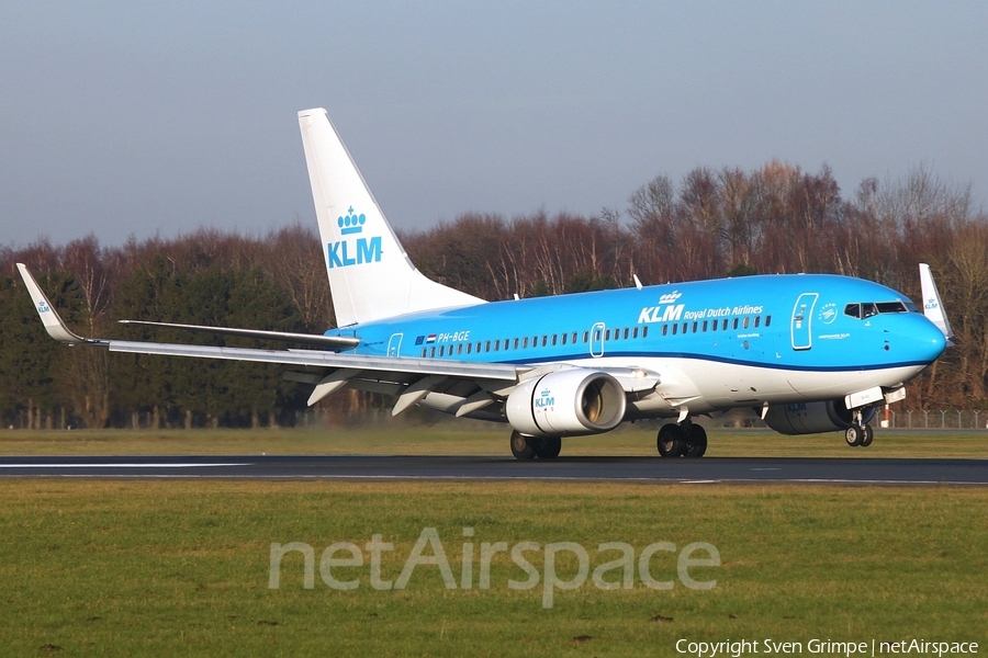 KLM - Royal Dutch Airlines Boeing 737-7K2 (PH-BGE) | Photo 203877