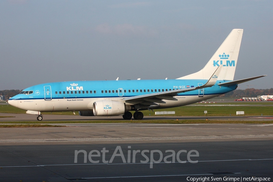 KLM - Royal Dutch Airlines Boeing 737-7K2 (PH-BGE) | Photo 90016