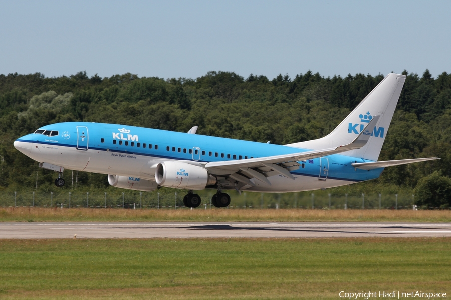 KLM - Royal Dutch Airlines Boeing 737-7K2 (PH-BGF) | Photo 36940