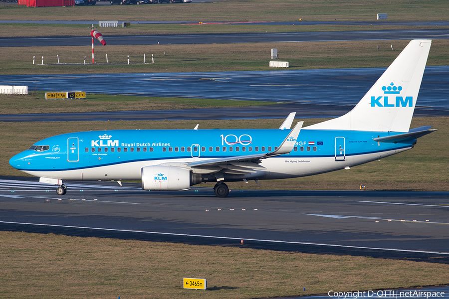 KLM - Royal Dutch Airlines Boeing 737-7K2 (PH-BGF) | Photo 368403
