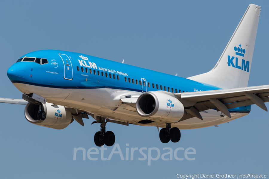 KLM - Royal Dutch Airlines Boeing 737-7K2 (PH-BGG) | Photo 186894