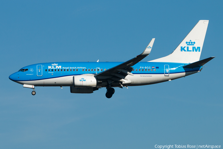 KLM - Royal Dutch Airlines Boeing 737-7K2 (PH-BGG) | Photo 300958