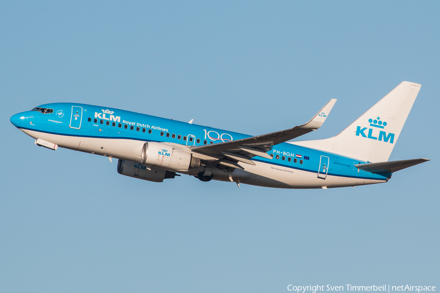 KLM - Royal Dutch Airlines Boeing 737-7K2 (PH-BGH) | Photo 365522