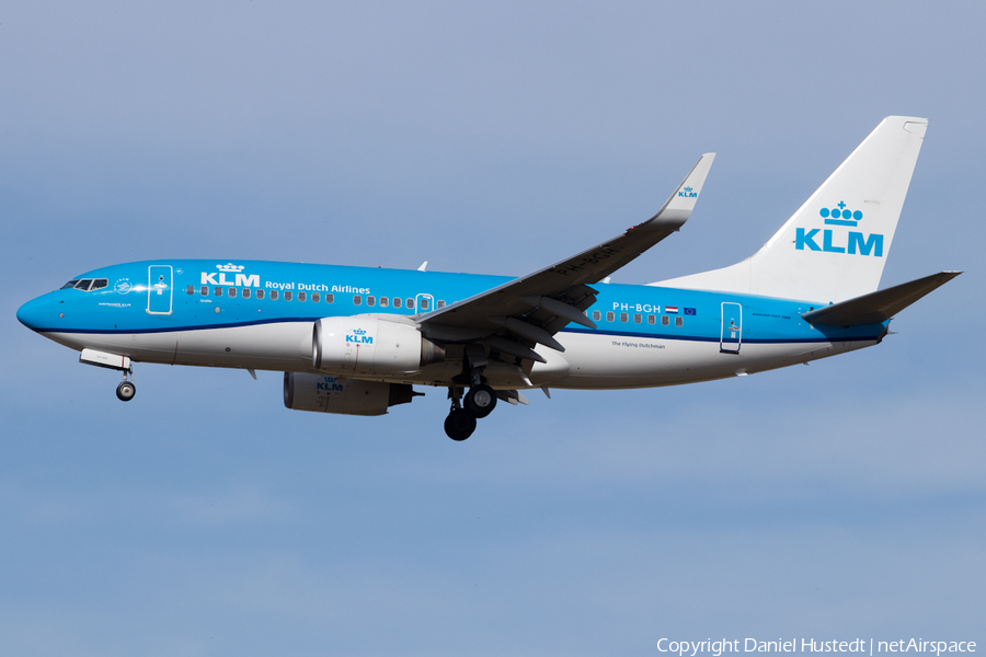 KLM - Royal Dutch Airlines Boeing 737-7K2 (PH-BGH) | Photo 529002