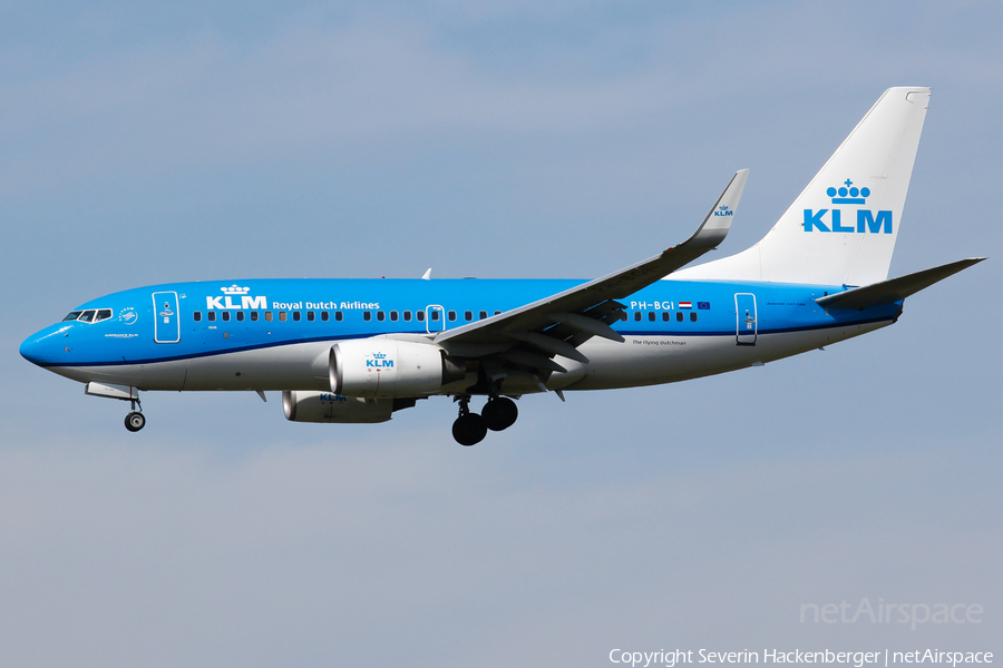 KLM - Royal Dutch Airlines Boeing 737-7K2 (PH-BGI) | Photo 237762