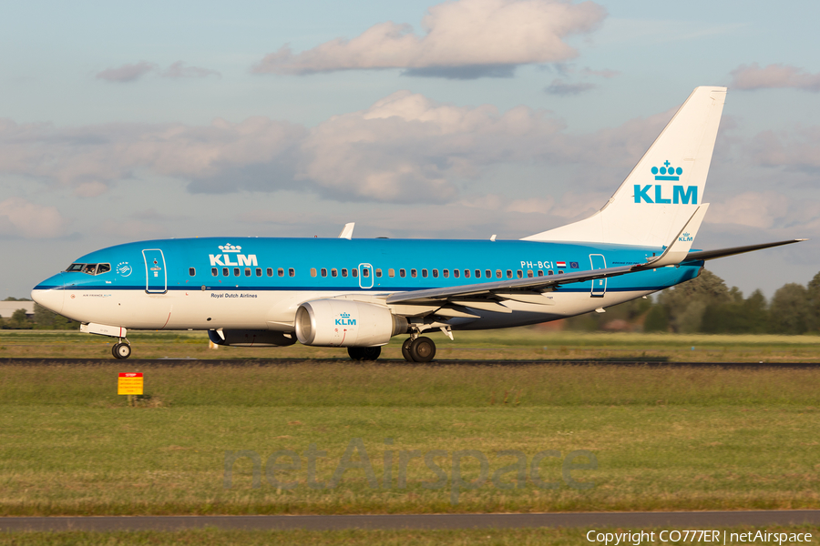 KLM - Royal Dutch Airlines Boeing 737-7K2 (PH-BGI) | Photo 51637