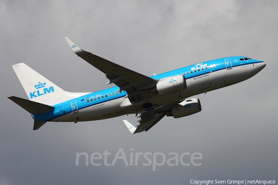 KLM - Royal Dutch Airlines Boeing 737-7K2 (PH-BGI) | Photo 30771