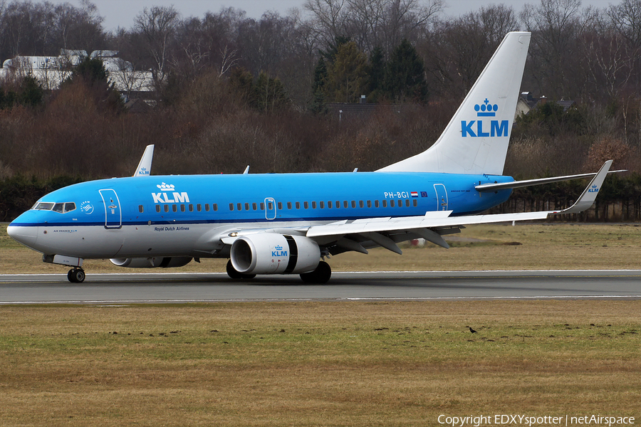 KLM - Royal Dutch Airlines Boeing 737-7K2 (PH-BGI) | Photo 278712