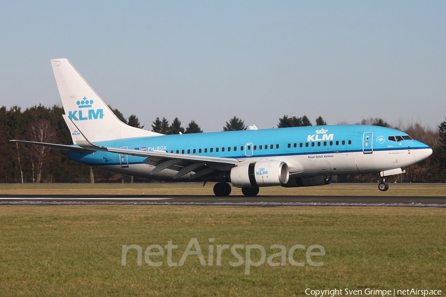 KLM - Royal Dutch Airlines Boeing 737-7K2 (PH-BGK) | Photo 224694